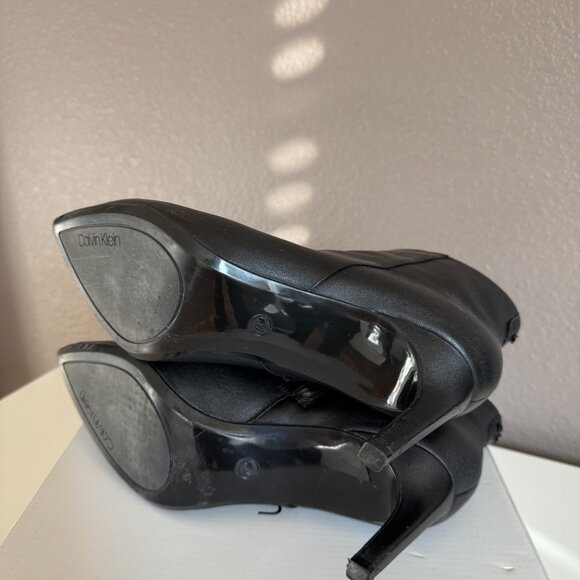 Calvin Klein Women's Senly Stiletto Heel Dress Black Booties - Picture 12 of 15